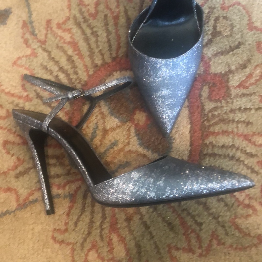 NWOT NEW M GEMI w/dust bag grey metallic pump 100mm 41 slngbck pointed toe pump